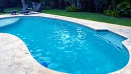 Spacious Private Pool Oasis - Image 2