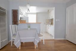 Beautiful bungalow, close to Pasadena. - Image 4