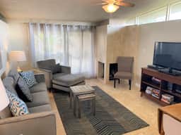 Lovely 2-bedroom mountain getaway – Only minutes to Old Town Pasadena. - Image 4