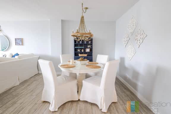 Direct Beach Access - Poolside Coastal Condo: Sea Gem - Image 5