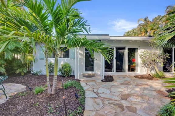 Tropical Gem-Private Pool: Mariposa - Image 2