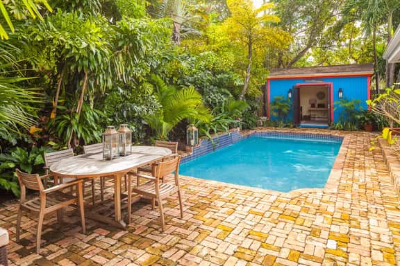 Casa Serena in Key Biscayne - Image 2