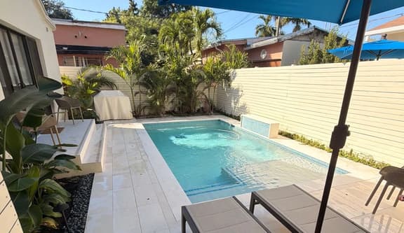 Modern Miami Pool Home - Image 1