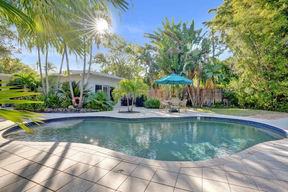 Tropical Gem-Private Pool: Mariposa - Image 1