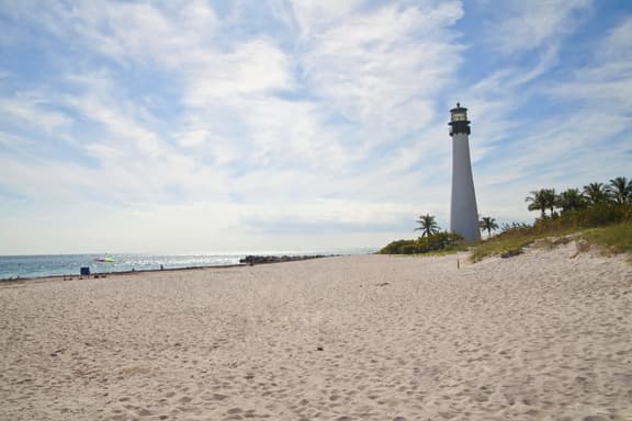 Casa Serena in Key Biscayne - Image 1
